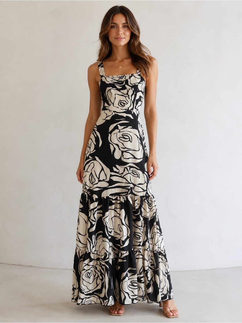 Chicme Black & Cream Floral Maxi Dress with Ruffle Hem size small NWOT